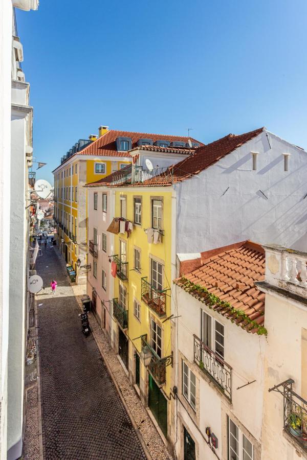 Joivy Chic 2Br Apt In Bairro Alto, 2Mins To Sao Pedro De Alcantara Viewpoint Lisbon Luaran gambar